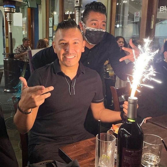 Meet your Posher, Danny - Picture 2 of 2